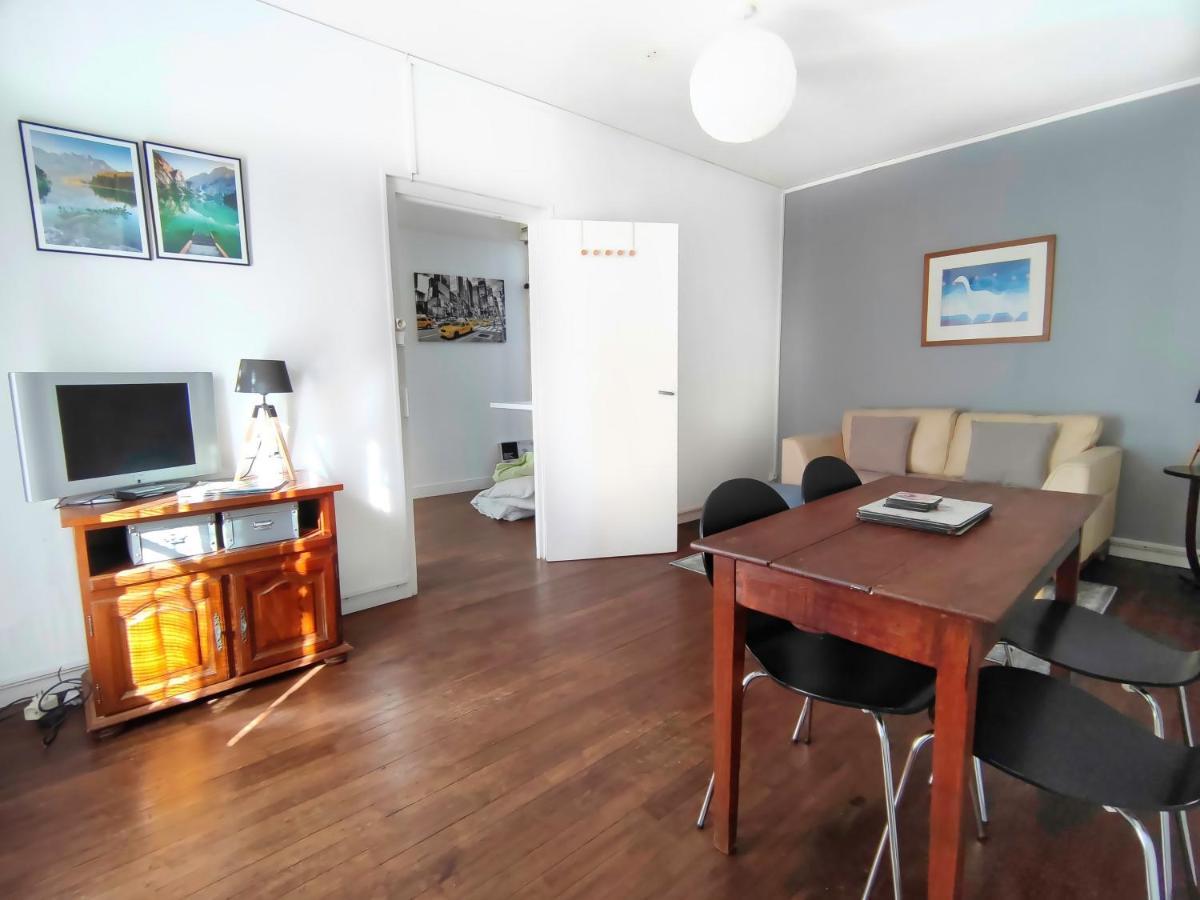 Number 22 - - One With Garden & Free Parking Apartment Le Dorat